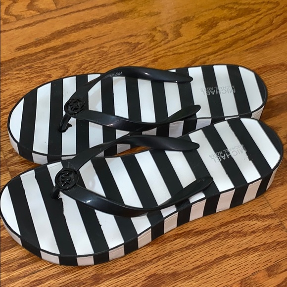 Michael Kors Black/White stripe sandals - Picture 3 of 3